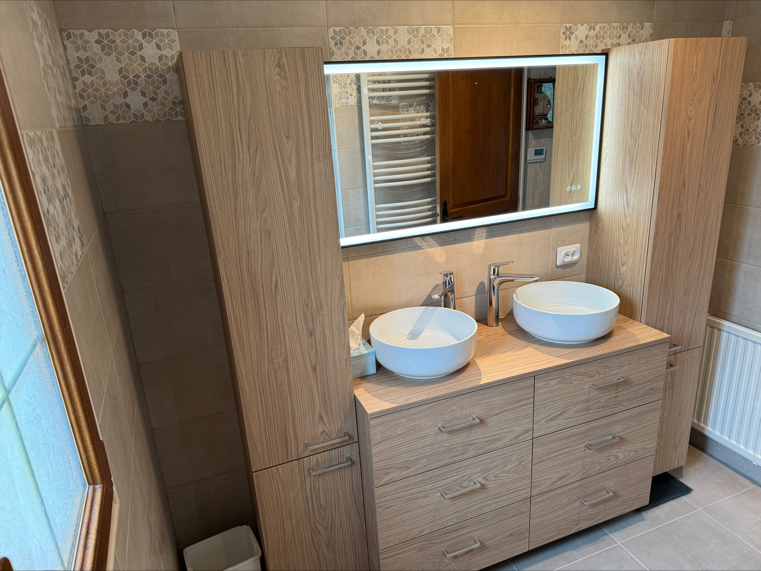 Plombier professionnel AUDRIEU intervenant sur une installation sanitaire