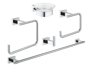 Set d’accessoires 5 en GROHE Essentials Cube Chrome